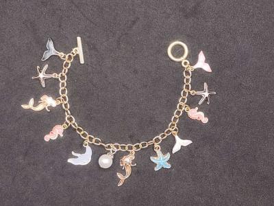 beach ready charm bracelet - Adelanto, California