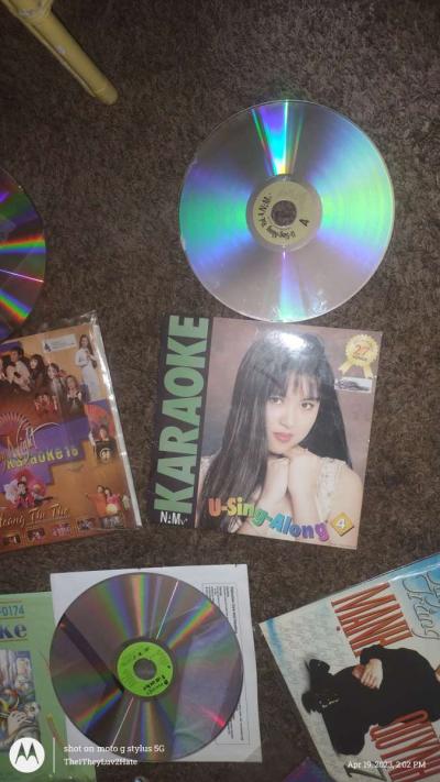 records - Thumbnail 3