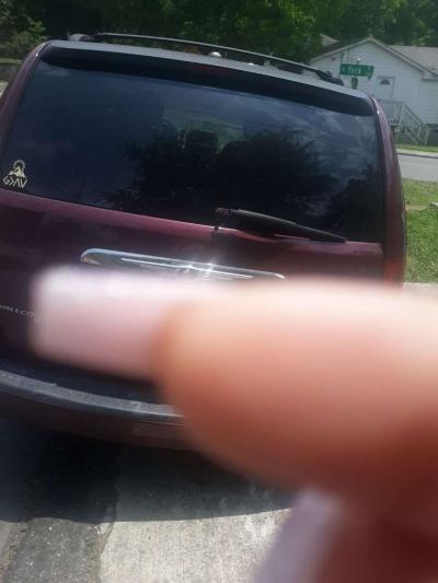 mini van - Thumbnail 5