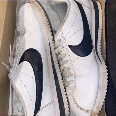Size 7 and half used Nike Womens Classic Cortez Leathershoes - Thumbnail 6