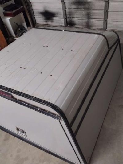 utility camper cap for Chevy colorado or other small pickup