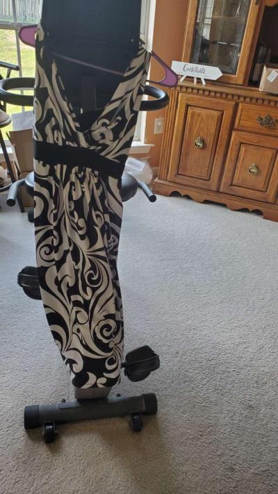 Variety of Ladies Dresses - Thumbnail 2