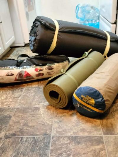 northfac  Swiss Gear Tents W Ground Pads