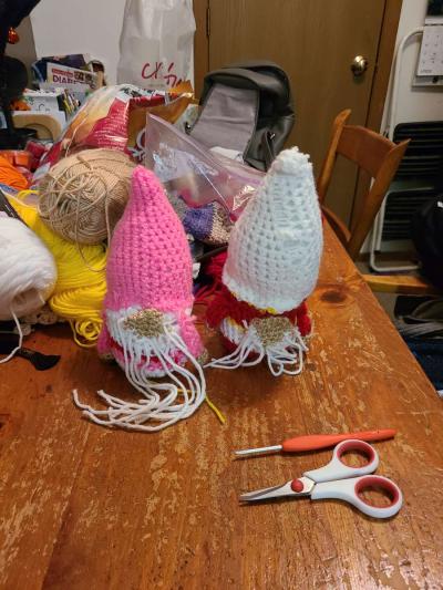 crocheting items - Thumbnail 6