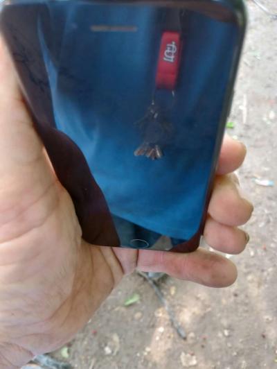 iphone se - Thumbnail 3