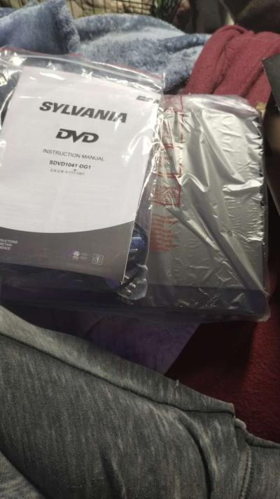 Sylvania DVD player - Thumbnail 3