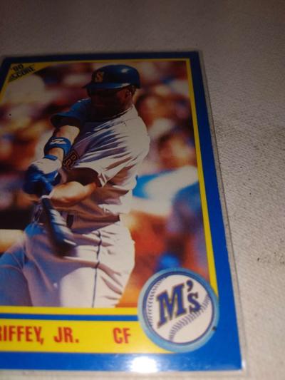 1990 score error card 560 Ken Griffey Jr - Thumbnail 3