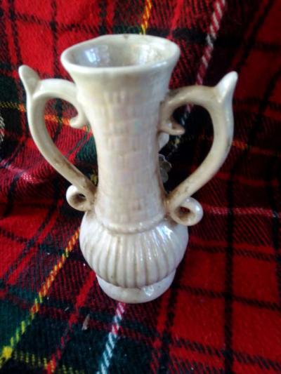 A Antique Vase - Thumbnail 2