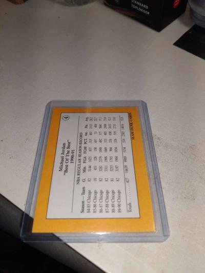 1991 1992 slam dunk cards Michael Jordan card number four - Thumbnail 3