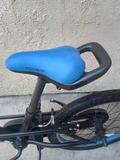 TREK Jet Series 20 Kids Bike 20 inch diameter tire - Thumbnail 4