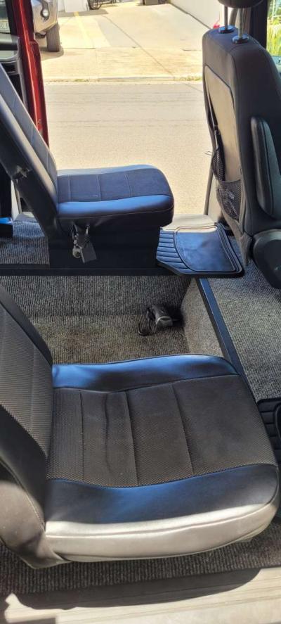 Grand Caravan Handi Van - Thumbnail 5