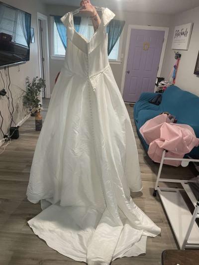 wedding dress - Thumbnail 2