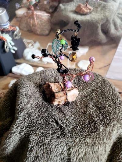 wire trees wrapped around crystal stones - Thumbnail 4