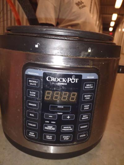 CrockPot MultiUse XL Programmable Slow Cooker Pressure - Thumbnail 2