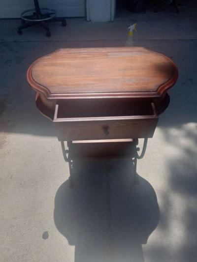 small end table - Thumbnail 3