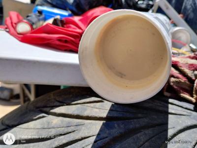 4 30 ounce cartridges of 960 wall base adhesive - Thumbnail 5