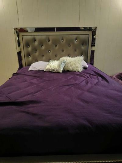 bed set with pictures - Thumbnail 2