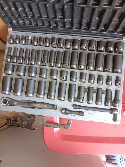 air tools sanders socket sets ect - Thumbnail 2