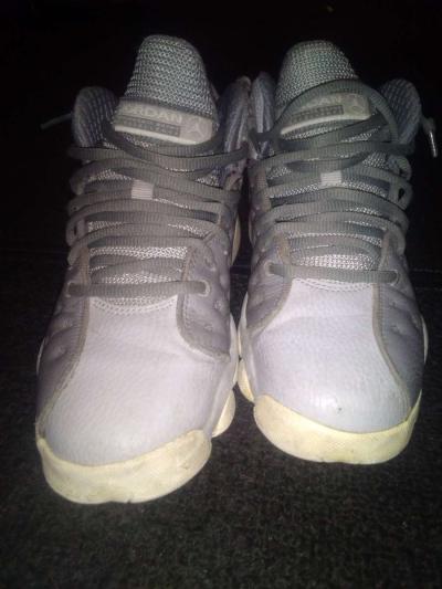 Jordan Sneakers - Thumbnail 2