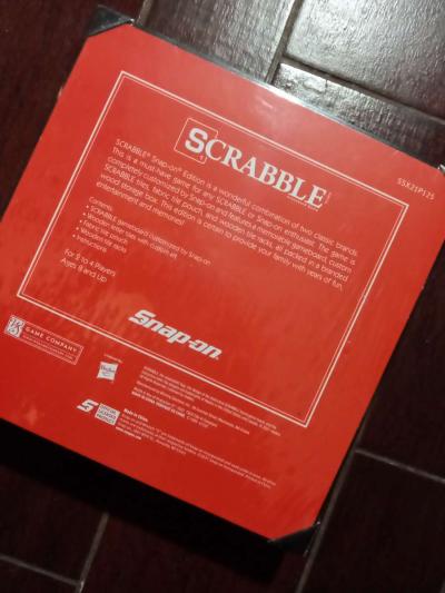 Scrabble Snap on Edition board game - Thumbnail 2