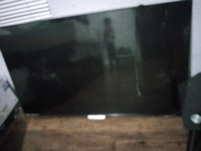 Phillips 55inch Tv - Thumbnail 2