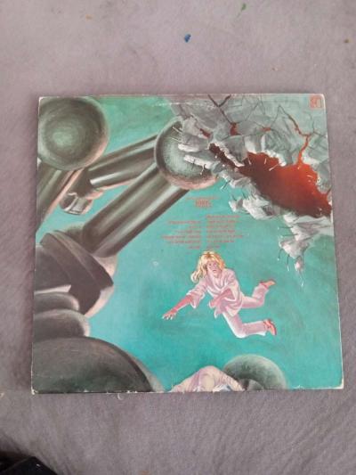 1977 Queen Album Record News of the World - Thumbnail 2