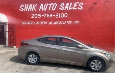 2016 Hyundai Elantra SE - Thumbnail 2