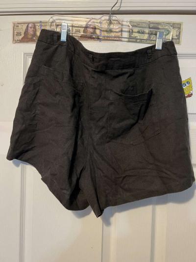 womens shorts size 12 - Thumbnail 2