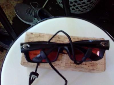 Costa glasses with bag  box and safety attatchment - Thumbnail 3