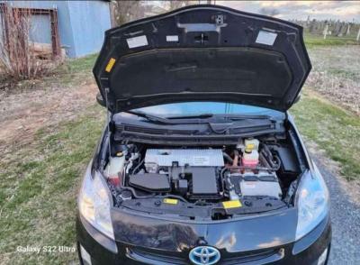 2011 Toyota Prius - Thumbnail 6