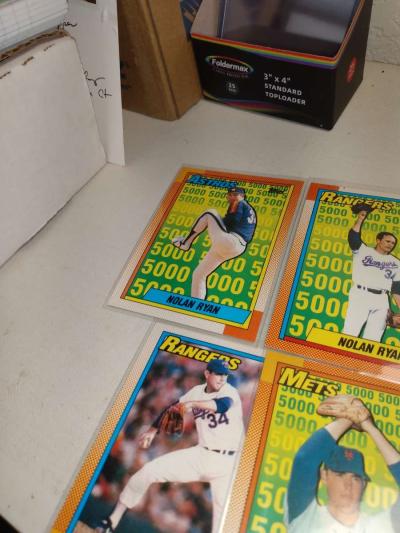 1990 Topps card lot Nolan Ryan 5000 strikeouts - Thumbnail 3