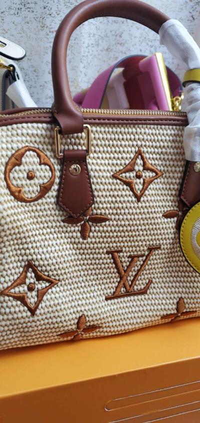 lv Raffia bag - Thumbnail 2