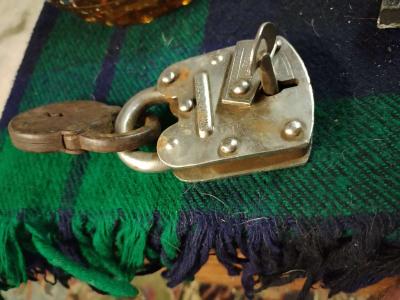 misalaneous antiquis - Thumbnail 2