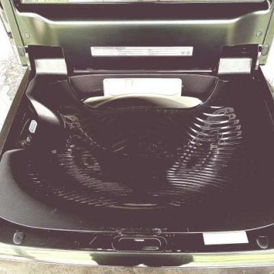 2022 Samsung stainless steel washer and dryer set - Thumbnail 2