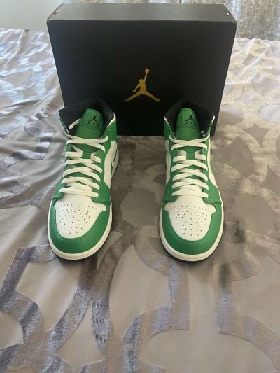 Air Jordan 1 Mid - Thumbnail 2