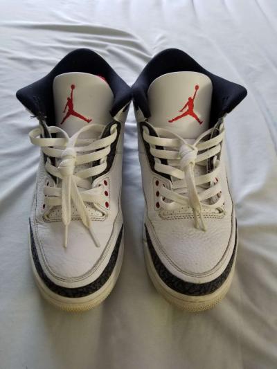 Air Jordan Retro 3s - Thumbnail 2