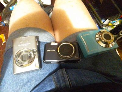 3 cameras - Thumbnail 2