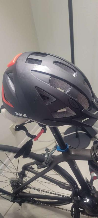 trek full carbon road bike - Thumbnail 4