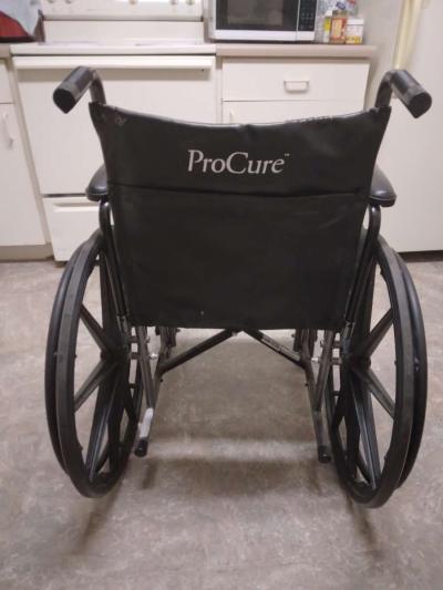 wheelchair - Thumbnail 4