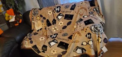 blankets - Thumbnail 3