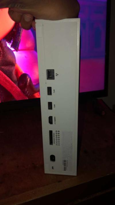 Xbox series s - Thumbnail 3