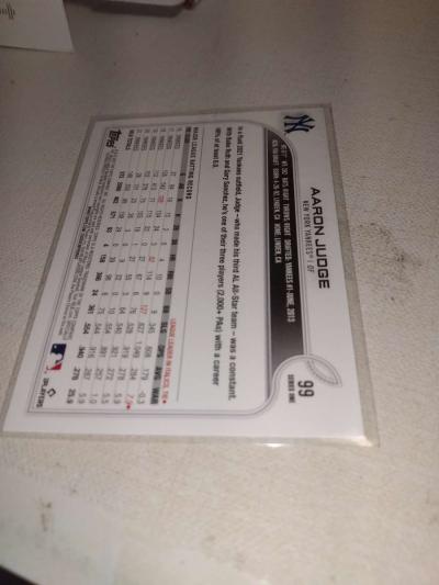2022 Topps or number 99 Aaron judge - Thumbnail 2