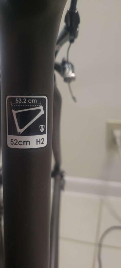 trek full carbon road bike - Thumbnail 2