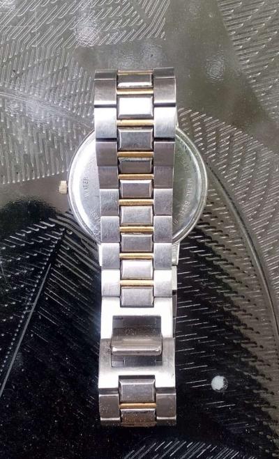 Womens Bulova Quartz 2 Tone Watch Silver and Gold - Thumbnail 4