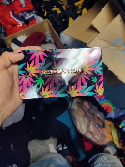 Jeffrey star makeup kits - Thumbnail 4