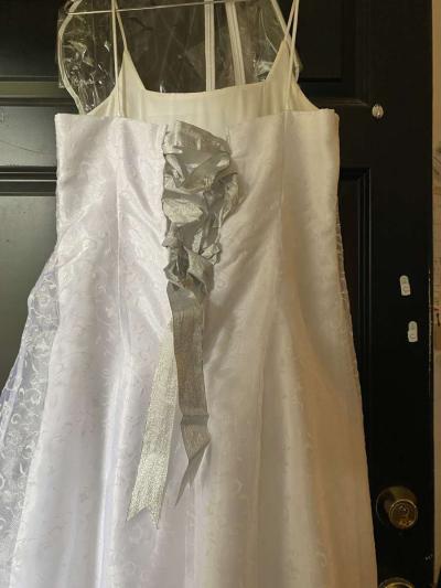 white wedding dress with Silver accents - Thumbnail 2