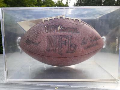 an autographed Ken Stabler football in an acrylic case - Thumbnail 4