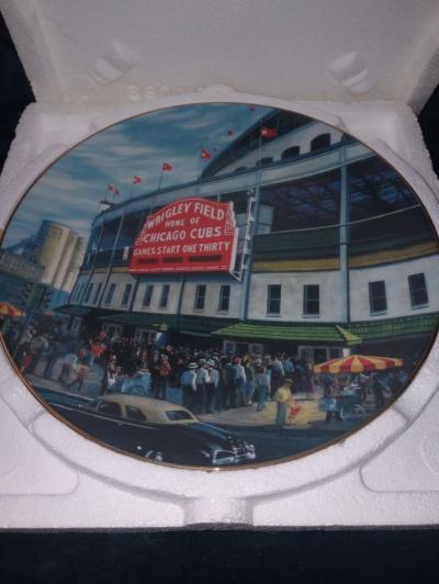 Wrigley field collectors plate 1993