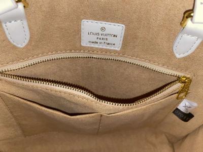 LV Crossbody On The Go - Thumbnail 5