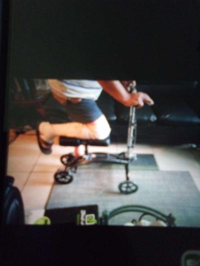 Leeg Sten or car - Thumbnail 2